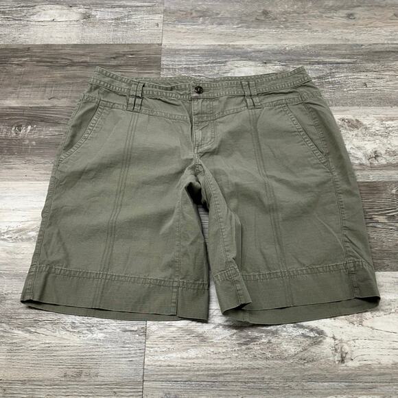 The North Face Green Womens 16 Mid Rise‎ Flat Front Casual Outdoor Hiking Shorts - Picture 1 of 10